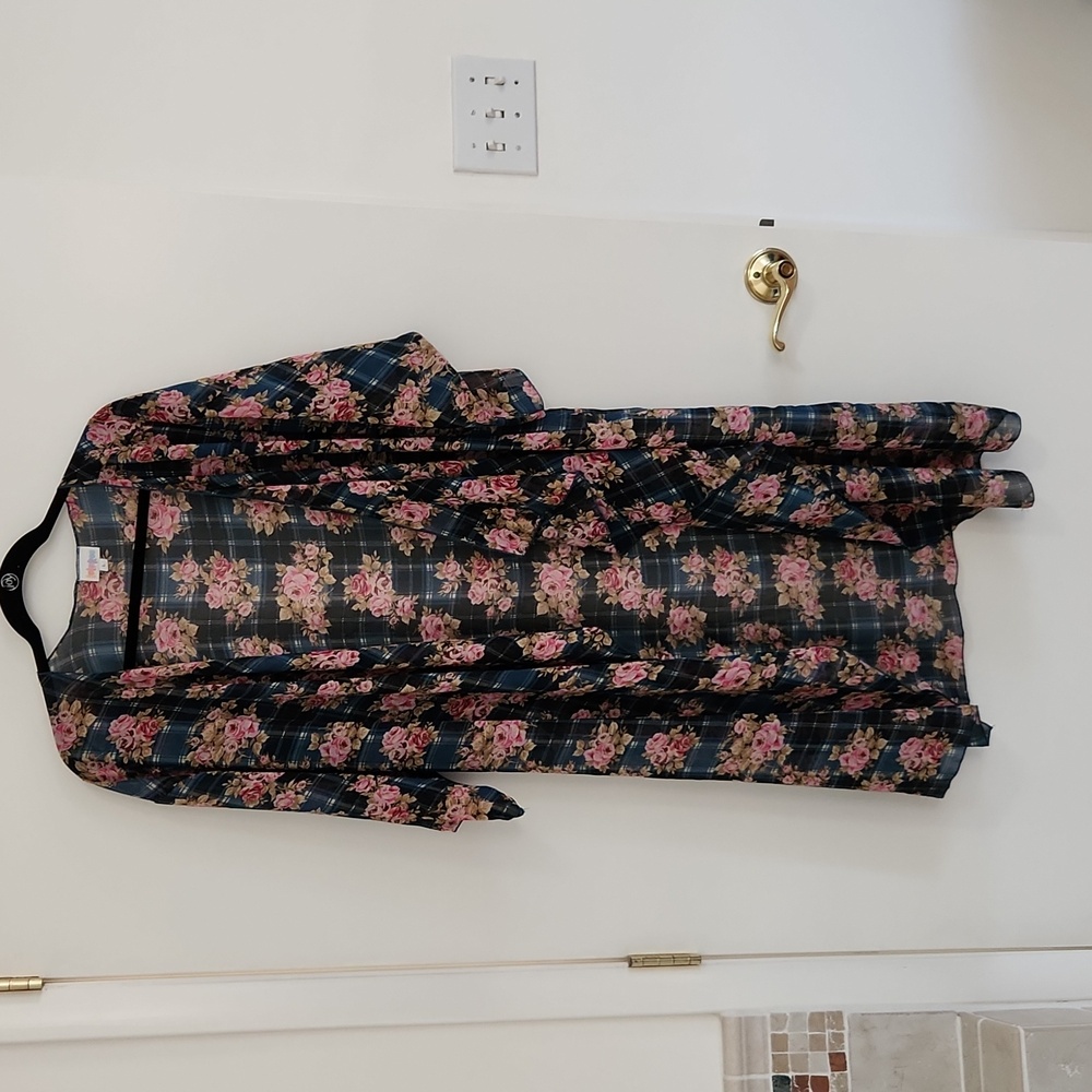 Lularoe Shirley kimono
